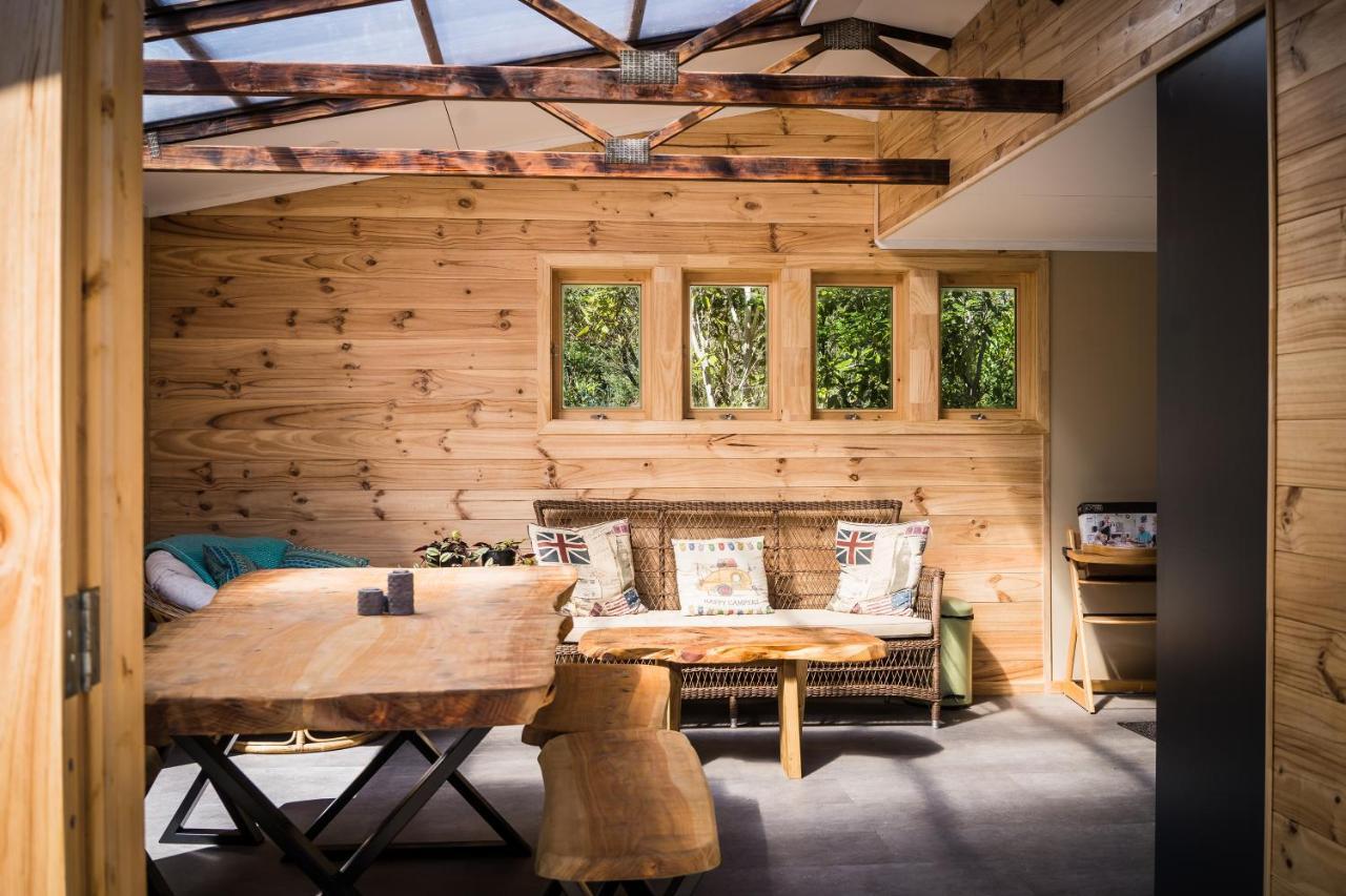 נלסון Maitai Whare Iti - Adventure Cabins & House מראה חיצוני תמונה