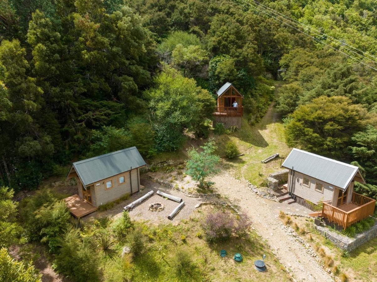 נלסון Maitai Whare Iti - Adventure Cabins & House מראה חיצוני תמונה